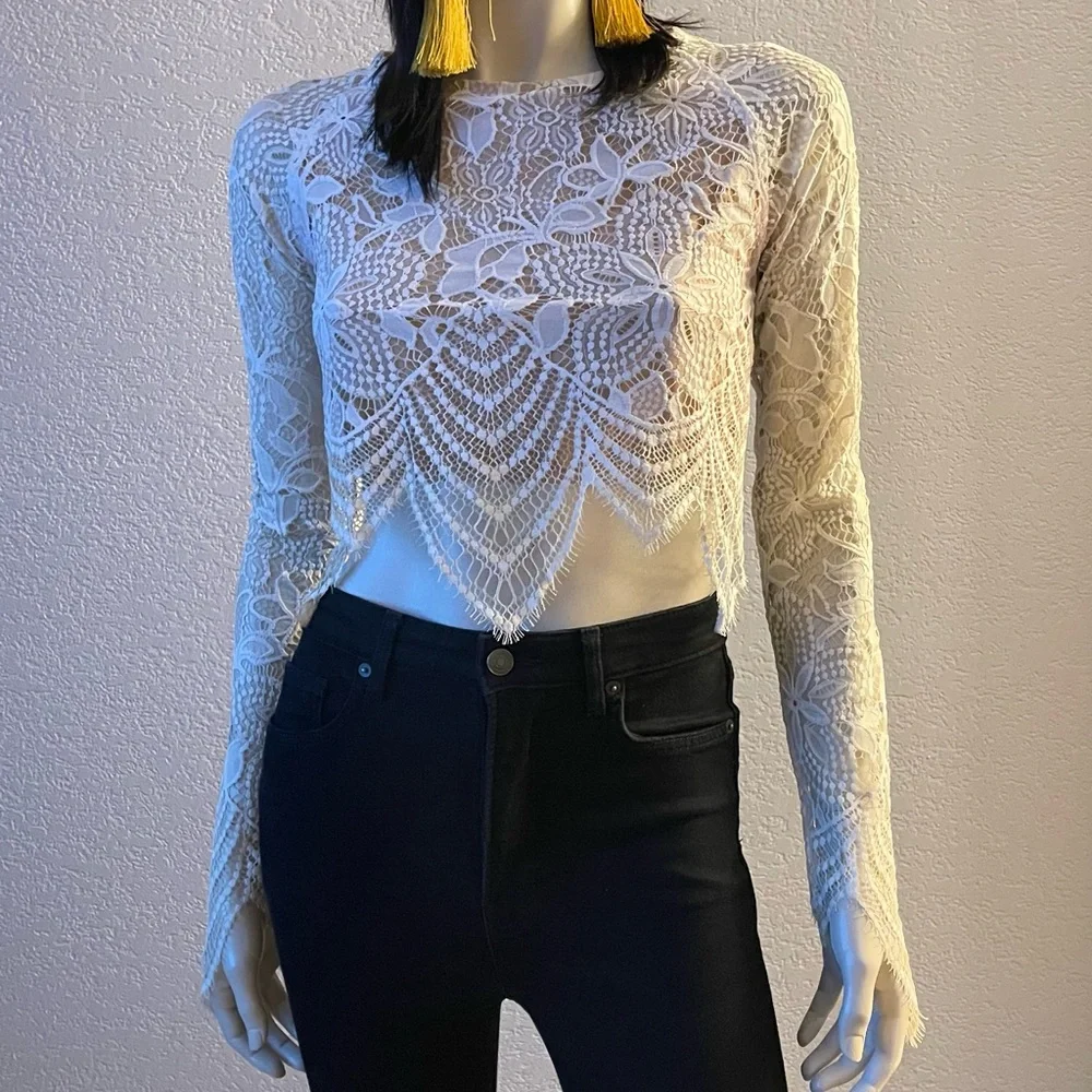 For Love & Lemons 🍋 - Picture 5 of 8